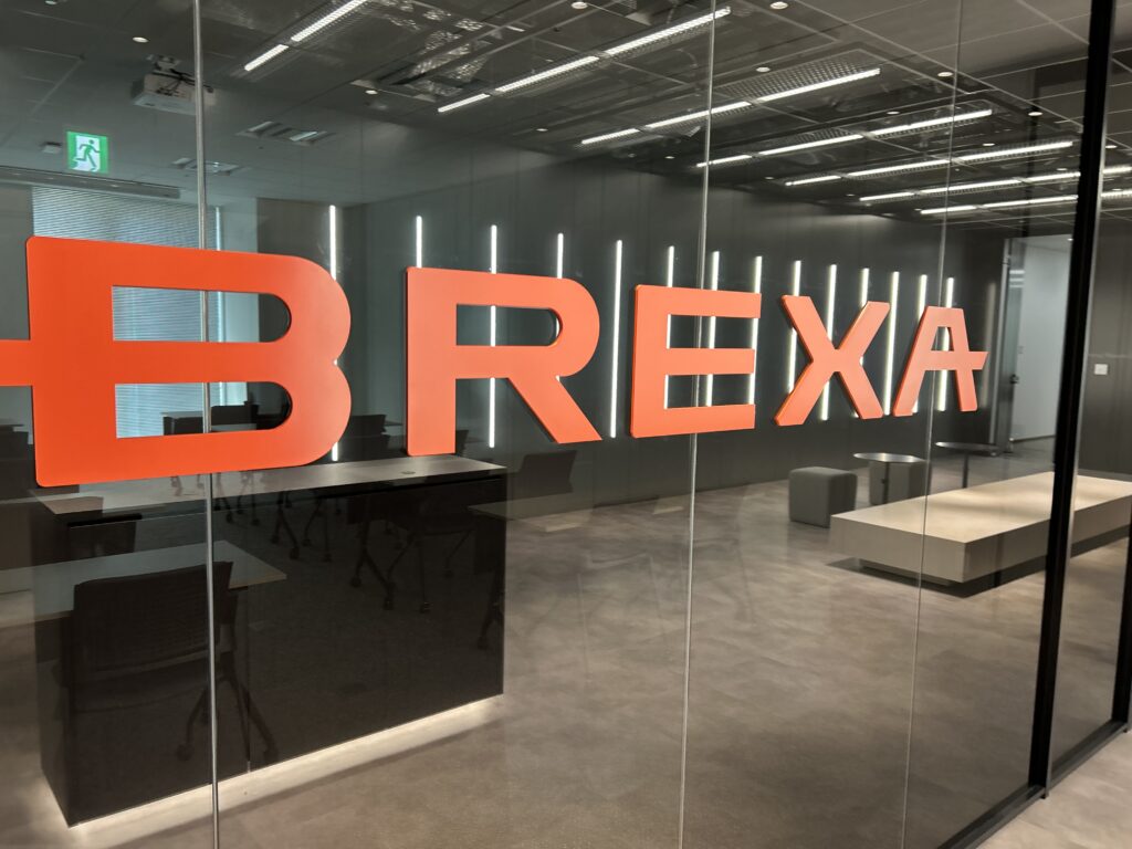 株式会社BREXA Holdings・エントランス-サイン